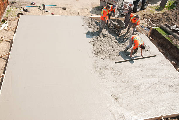 Best Concrete Driveway Installation in Highpoint, OH
